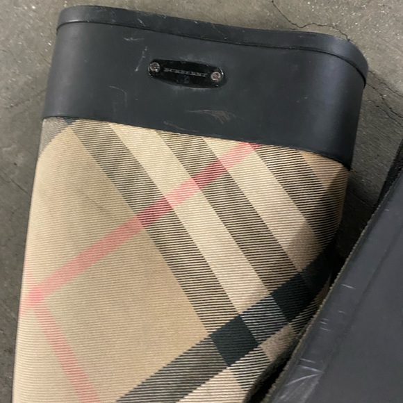 Burberry Rubber Rain Boots - Picture 4 of 10